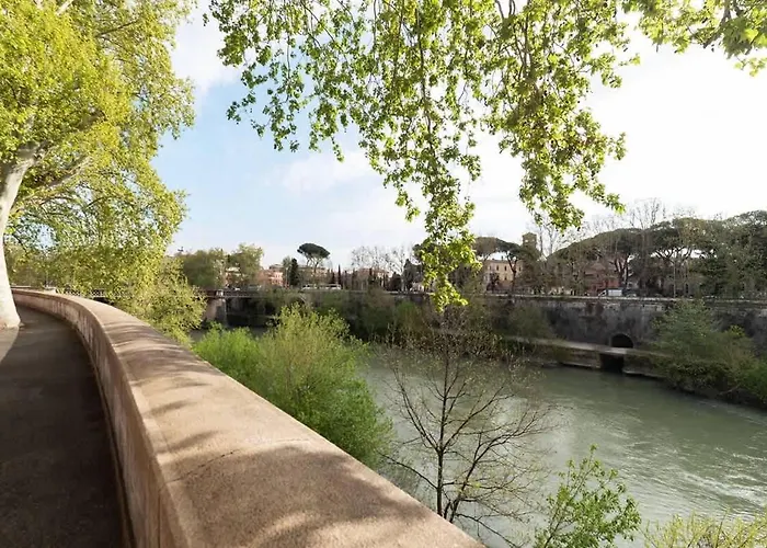 Loft Moderno E Silenzioso A Trastevere Rzym
